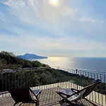 Sun & Relax, Relaxing Location With Seaview Massa Lubrense