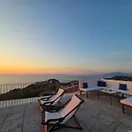 Sun & Relax, Relaxing Location With Seaview Massa Lubrense