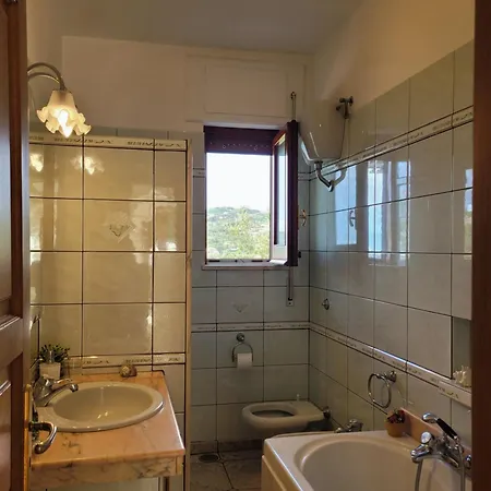 Sun & Relax, Relaxing Location With Seaview Massa Lubrense