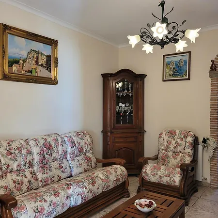 Sun & Relax, Relaxing Location With Seaview Holiday home *